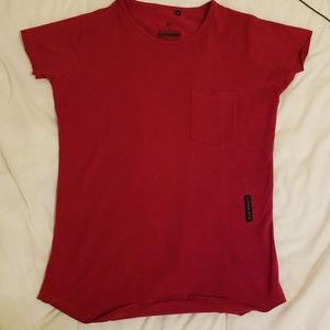 Pocket Scoop Neck - Deep Red